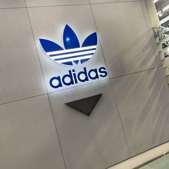 Meet your Posher, Matthew - Picture 1 of 1